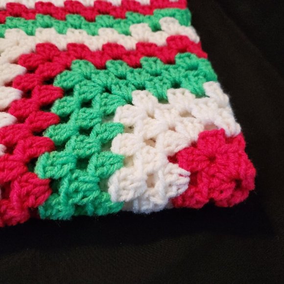 Crochet Holiday Time Baby Blanket/New - Picture 2 of 5